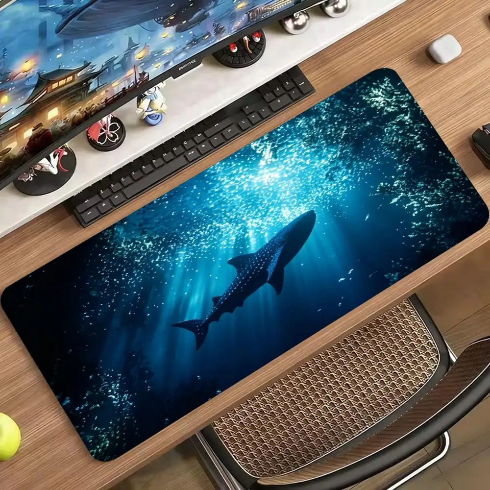 Desk Setup Pc And Laptop - Deep Sea Whale Shark Grote Gaming